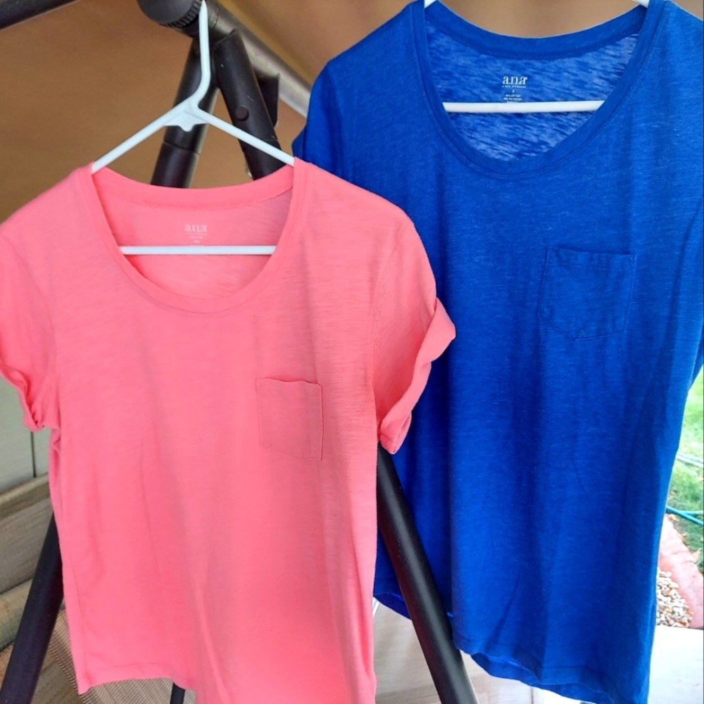 Cropped sleeve shirts